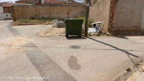 Terreno urbano en venta en Fuentealbilla. Albacete - ALBACETE