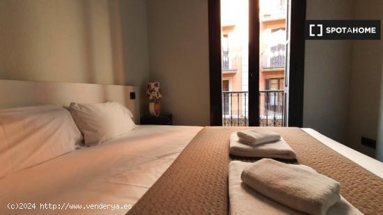 Apartamento entero de 2 dormitorios en Barcelona. - BARCELONA