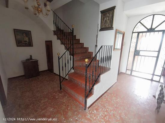 GRANDISIMA CASA EN LA VICTORIA (CÓRDOBA) - CORDOBA