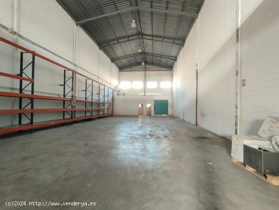 ELCHE NAVE 570 M2 POL INDUSTRIAL - ALICANTE