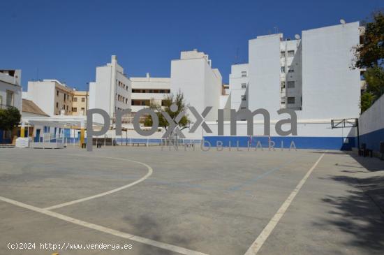 Cesión de espacios a terceros, de centro escolar situado en plena Ronda Histórica de Sevilla. - SE