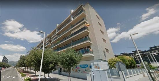 Garajes en Venta( 3garajes) en Urbanización junto Hipercor - CORDOBA