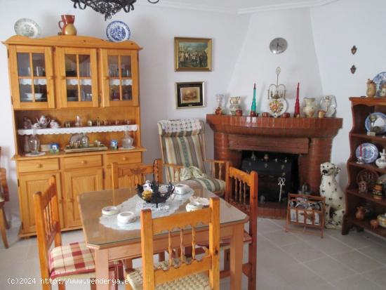 CHALET  A 7 KM DE SALAMANCA - SALAMANCA