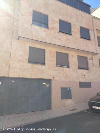 Se vende plaza de garaje en zona Capuchinos - SALAMANCA