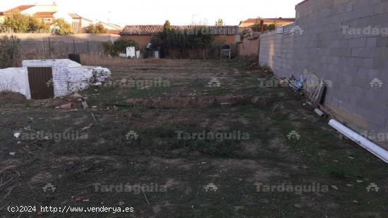 PARCELA DE 1227 METROS PARA HACER SU SEGUNDA VIVIENDA O SU CASA RURAL - SALAMANCA