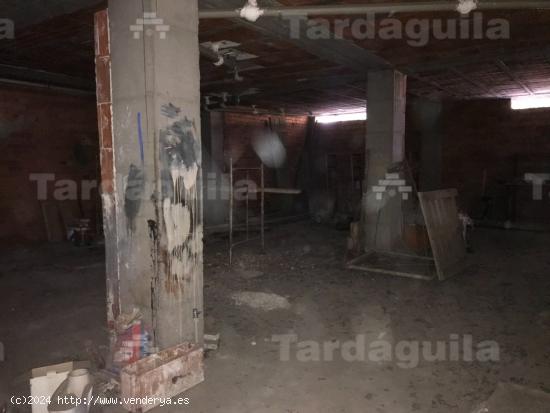 VENTA DE LOCAL COMERCIAL EN LA CALLE ESPRONCEDA - SALAMANCA