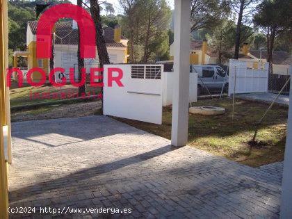 CASA EN LAS JARAS CON 3 DORM., 2 BAÑOS, ASEO, 700M2...POR 175.000€ - CORDOBA