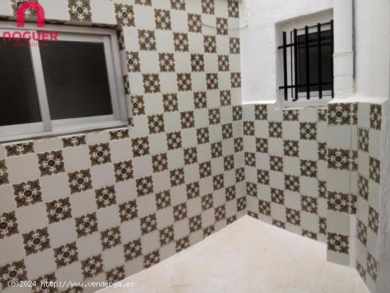 PISO EN LA ZONA DE SAN PABLO, 5 DORM., 2 BAÑOS, MUY BUENAS VISTAS....POR 190.000€ - CORDOBA