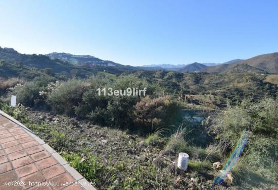 Parcelas exclusivas en zona residencial junto al gol y la Cala de Mijas - MALAGA