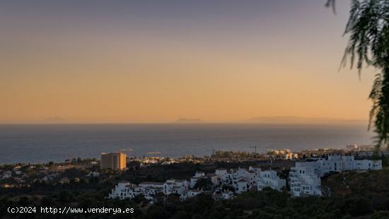 Marbella- Moderna Villa con vistas panorámicas al Mar, Gibraltar y Norte de Africa - MALAGA