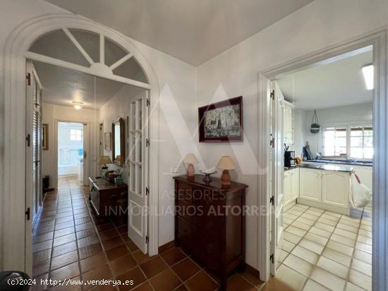 SE VENDE CHALET INDEPENDIENTE EN LA ALCAYNA - MURCIA