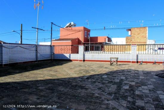 CASA DE UNA PLANTA EN ZONA ESTE - CADIZ