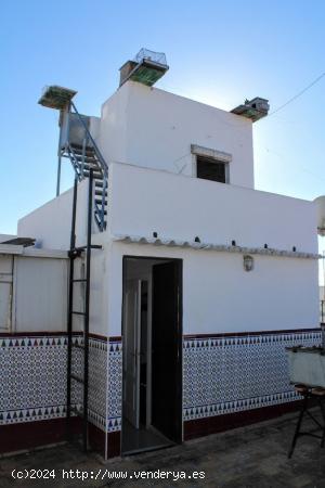 CASA DE UNA PLANTA EN ZONA ESTE - CADIZ