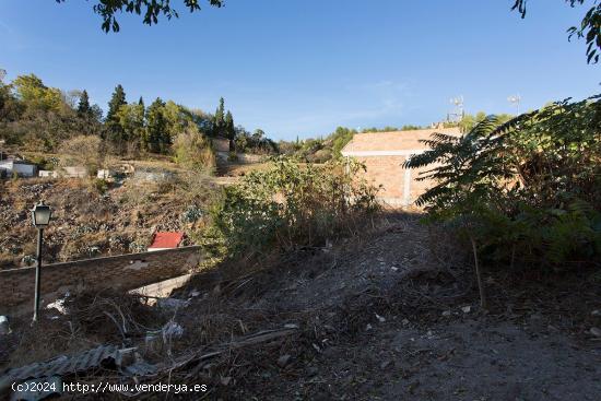 SOLAR EN VENTA BARRANCO ABOGADO - PLURIFAMILIAR - GRANADA