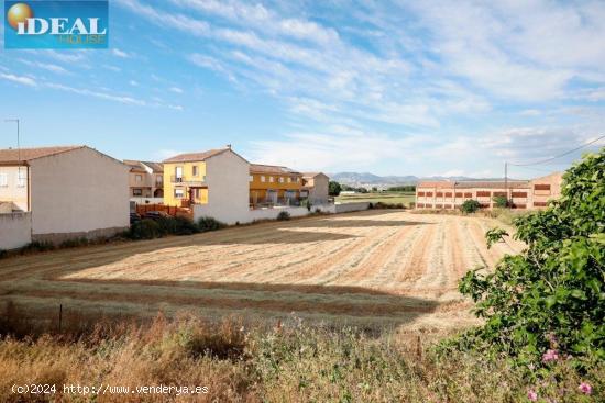 A4980J1. ¿Estás buscando terreno para invertir? ¡ ¡ Lo has encontrado!! Solar urbano con 3.441m2