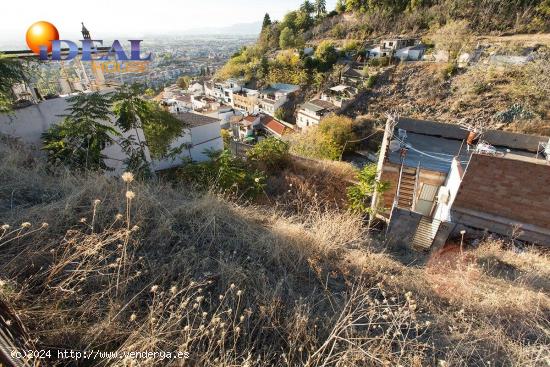 Fantástico solar con alta edificabilidad en Barranco del Abogado - GRANADA