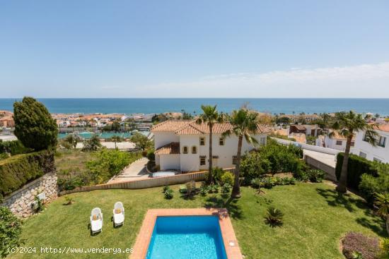 Villa 6 dormitorios con vistas al mar en La Cala de Mijas - MALAGA