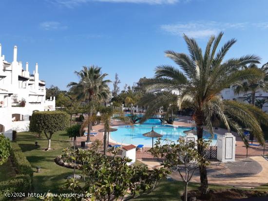 Ático Dúplex en primera línea de mar en Marbella - MALAGA