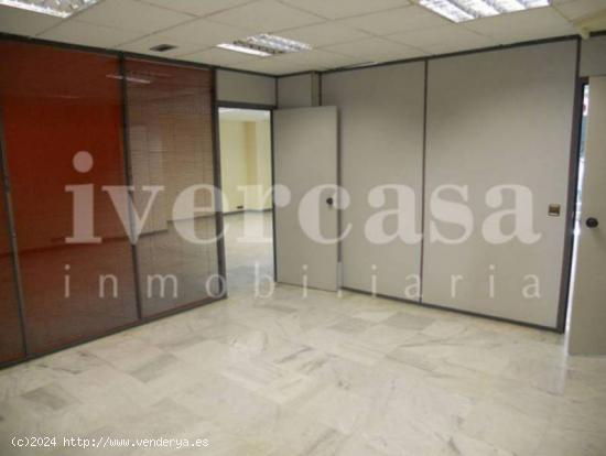 Local comercial en venta  - GRANADA