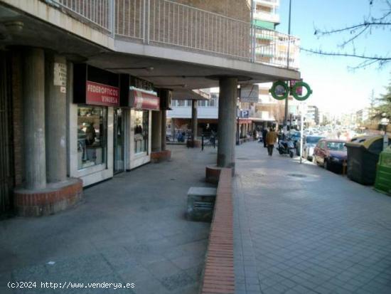 Local comercial en venta  - GRANADA