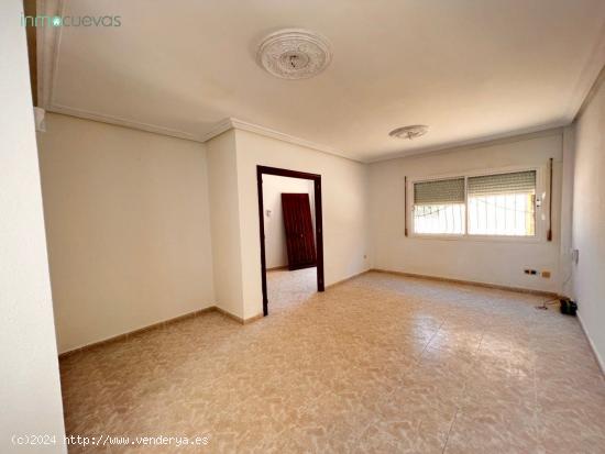 Duplex en el Molinico - ALMERIA