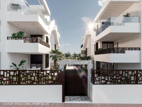 Apartamentos de 3 dormitorios con terraza en el centro de San Juan de los Terreros - ALMERIA