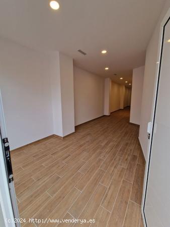 LOCAL COMERCIAL IDEAL PARA COWORKING!! - BARCELONA