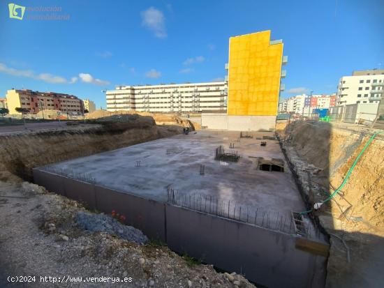 OBRAS INICIADAS - S4 - Burgos - Obra nueva de 29 viviendas, bajos y áticos con terraza - BURGOS