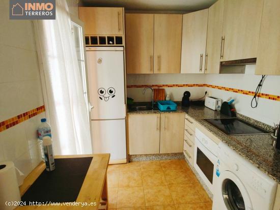 Apartamento 2 dormitorios - ALMERIA