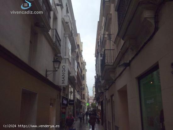 Piso zona muy céntrica Cádiz - CADIZ