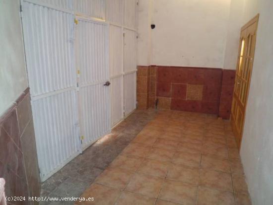 Local comercial  en venta - ALMERIA