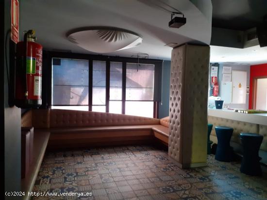 LOCAL COMERCIAL EN VENTA EN EL EJIDO, - ALMERIA