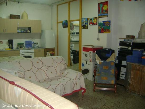 SE VENDE LOCAL COMERCIAL, PRECIO:40.000€ - ALICANTE