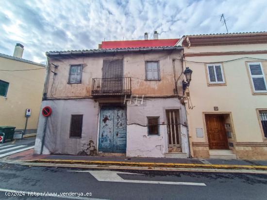 Casa de pueblo para reformar en Godella. / HH Asesores, Inmobiliaria en Burjassot/ - VALENCIA