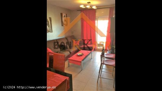 SE VENDE PISO EN ALMERIMAR EN URBANIZACIÓN CON PISCINA Y ZONAS AJARDINADAS - ALMERIA