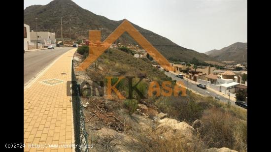 PROMOCIÓN DE SUELOS EN VENTA EN VÍCAR ZONA LA ENVÍA GOLF - ALMERIA