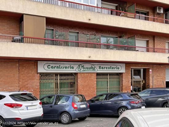 Locales comerciales en Edificio Venezuela, Sant Pere i Sant Pau, Tarragona. - TARRAGONA