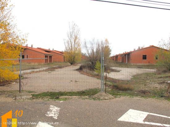 Urbanización situada a dos kilómetros de Lerma. - BURGOS