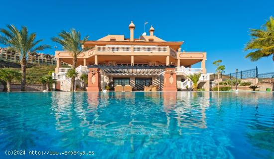 Impresionante mansion en la Cala de Mijas - MALAGA