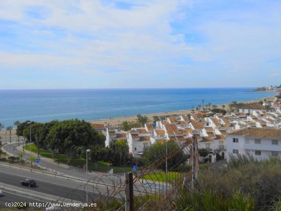 Magnífico pareado en URBANIZACIÓN ARAIJANAL, LA CALA DE MIJAS - MALAGA