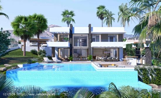 Espectacular villa de 4 dorm., 4 baños. Vistas al Mar. Obra Nueva en Estepona - MALAGA