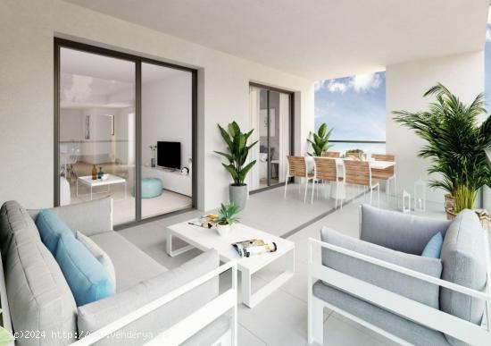 Apartamento planta baja 3 dormitorios, 2 baños situado en La Cala de Mijas (Calanova Golf) - MALAGA