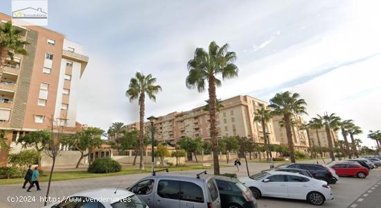 ¡Ven a visitar esta vivienda situada en Torre Atalaya! - MALAGA