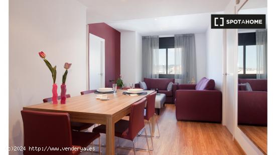 Estupendo apartamento de 2 dormitorios en alquiler cerca del puerto de Barri Gòtic - BARCELONA