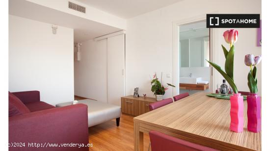 Impresionante apartamento de 2 dormitorios con vistas al puerto de Barcelona - BARCELONA