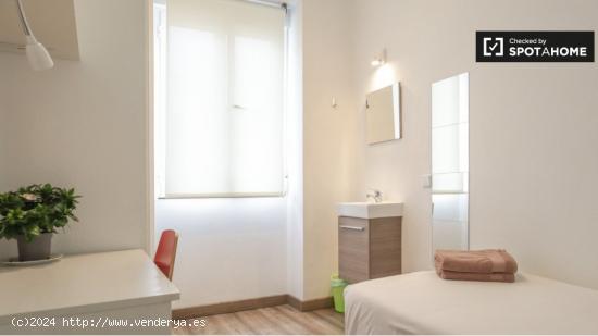 Habitaciones para mujeres en alquiler en residencia para estudiantes en Gaztambide - MADRID