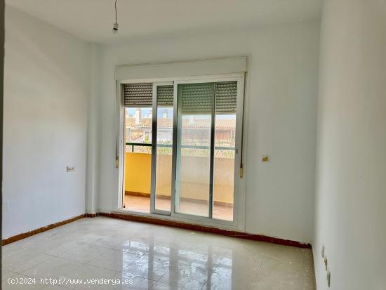 Piso en venta en Los Pacos. Fuengirola. - MALAGA