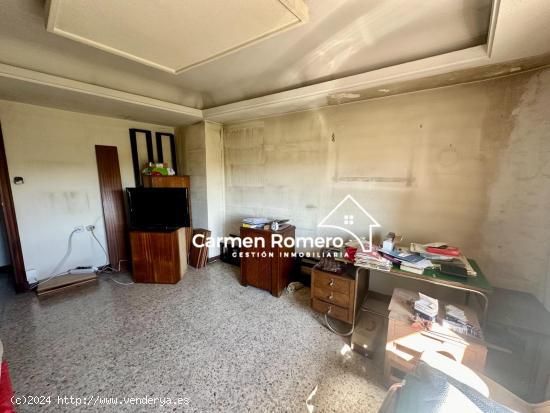 PISO EN VENTA EN PLAZA ESPAÑA DE 130 M2  PARA REFORMAR - SALAMANCA