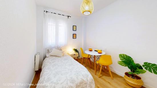 SERVICHECK INMOBILIARIA ALQUILA PRECIOSAS HABITACIONES EN PARLA CENTRO - MADRID