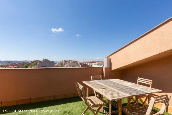 TERRASSA ORIENTACIÓ SUD VISTES PANORÀMIQUES - BARCELONA